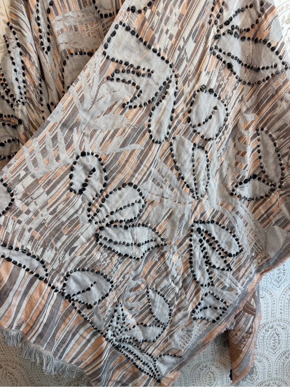 NWT World Market Duster/Kimono. Cotton / Viscose. Tan Light Blue Embroidered - Picture 6 of 8